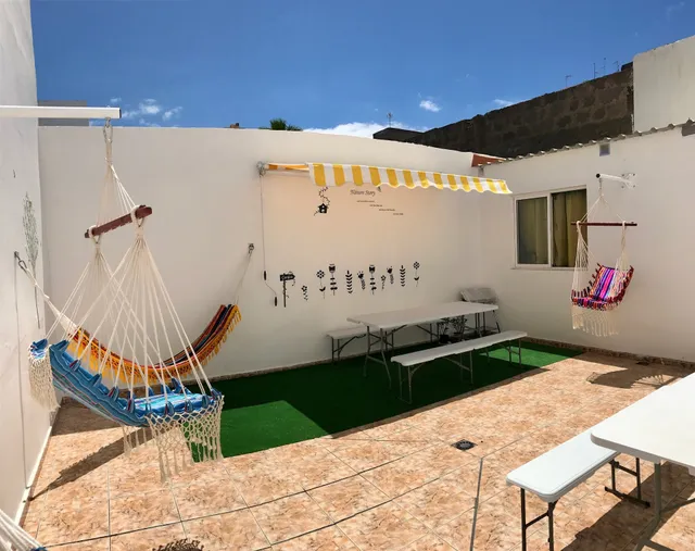 Canary Sun Hostel
