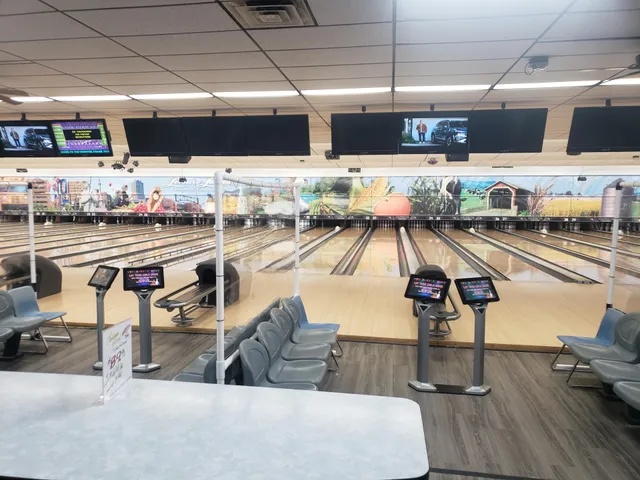 Leisure Bowling and Golf Center Lancaster