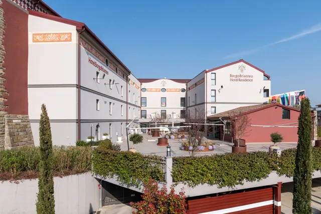 Hotel Residence Borgo Brianteo
