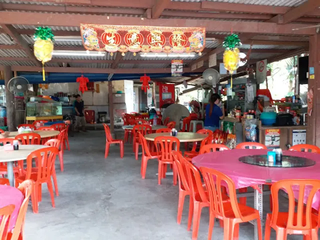 Restoran Kolam Ikan