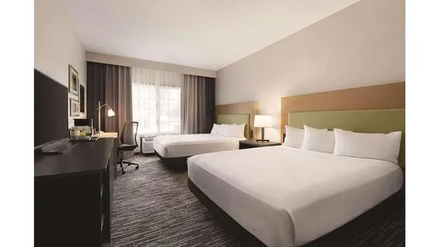 Country Inn & Suites by Radisson, Detroit Lakes, MN