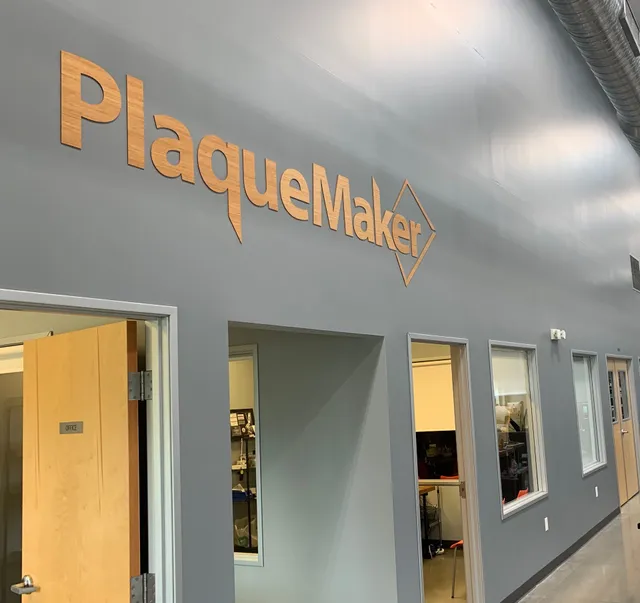 PlaqueMaker