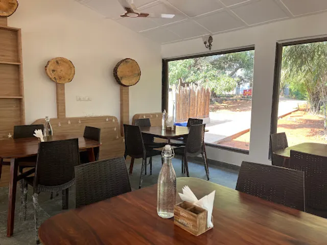 The Banyan Roots Café