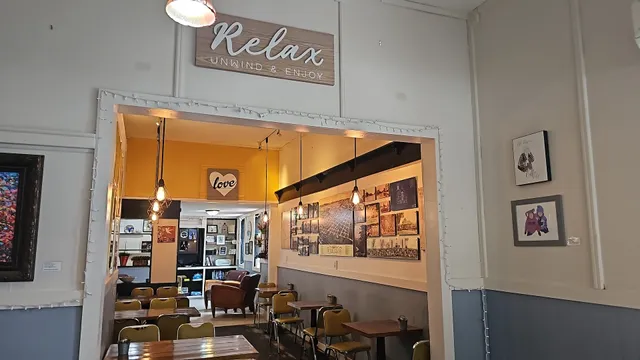 Selah Vie Bistro and Coffee Cottage