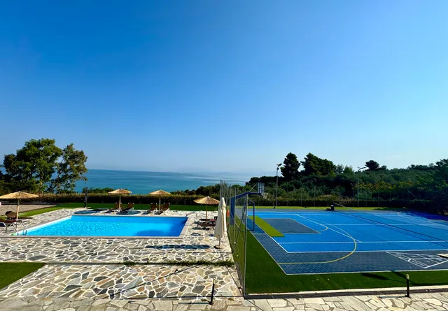 Rouga Paradise Resort