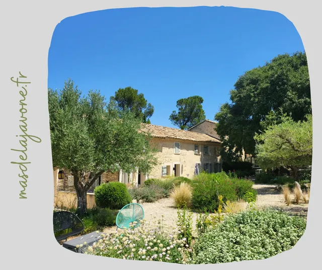 Le Mas de la Javone