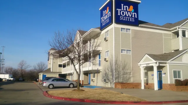 InTown Suites Extended Stay Arlington TX - Six Flags
