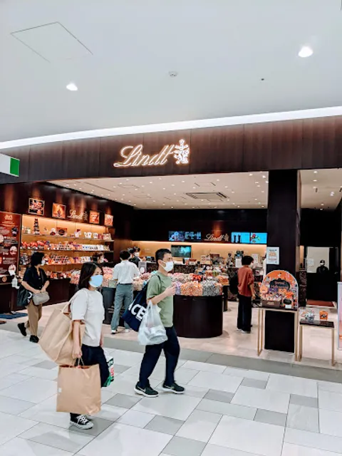 Rintsu Shokora Butikku &