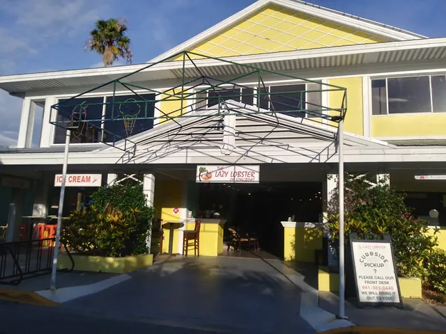 Centre Shops of Longboat Key