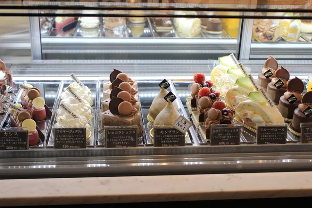 パティスリー アンフィニ