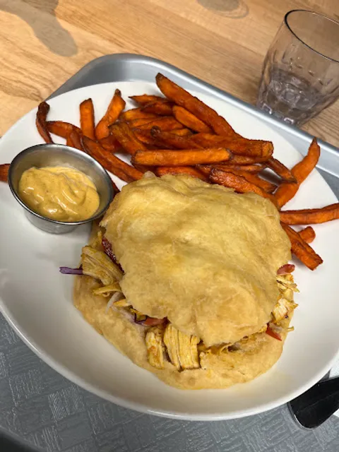 Amize Halles du Brézet - Gwada Food