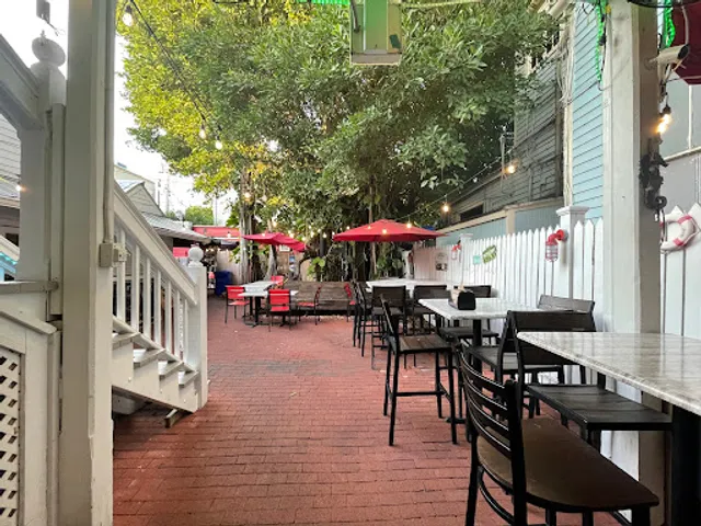 Stinkin Crawfish Key West