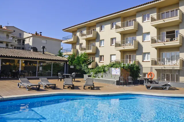 Rvhotels Apartaments Tròpic