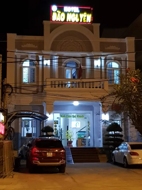 Khách Sạn Đào Nguyên