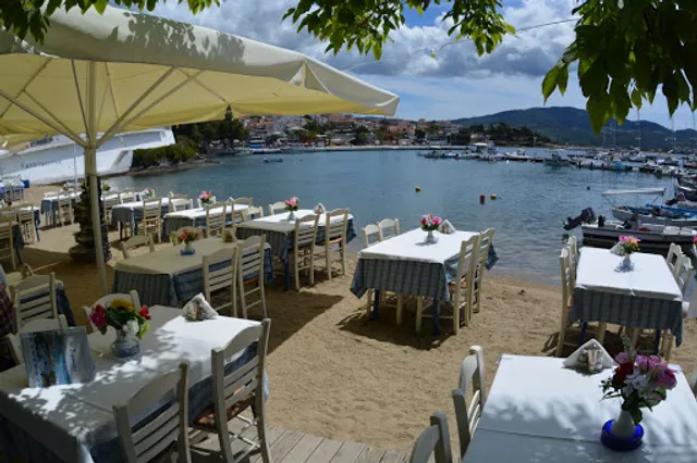 To Limanaki, Fish & Sea Food Restaurant