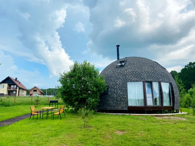 Tsentr Konnogo Otdykha Karavan Inino