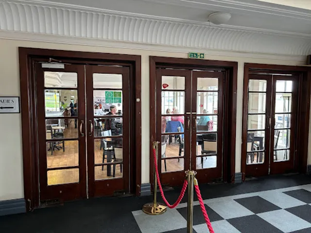 Hummingbird Restaurant