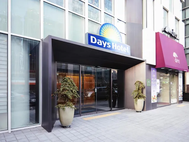 Days Hotel by Wyndham Seoul Myeongdong