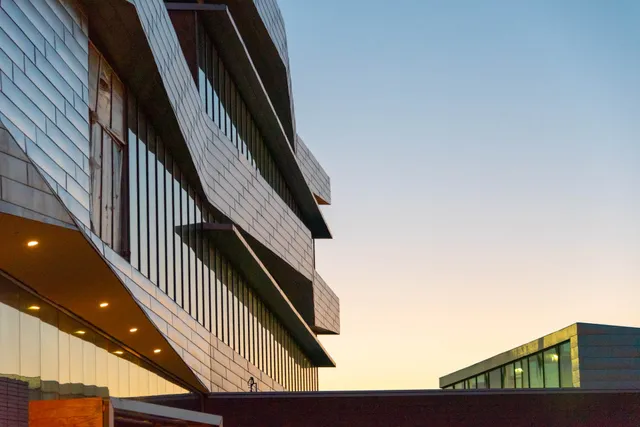 Pioneer Library System - Norman Public Library Central