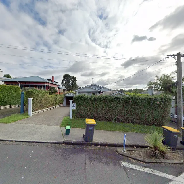 Guitar Lessons Auckland | Rick Poole