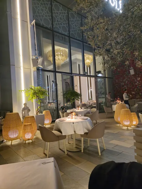 POLI Restaurant Dubai