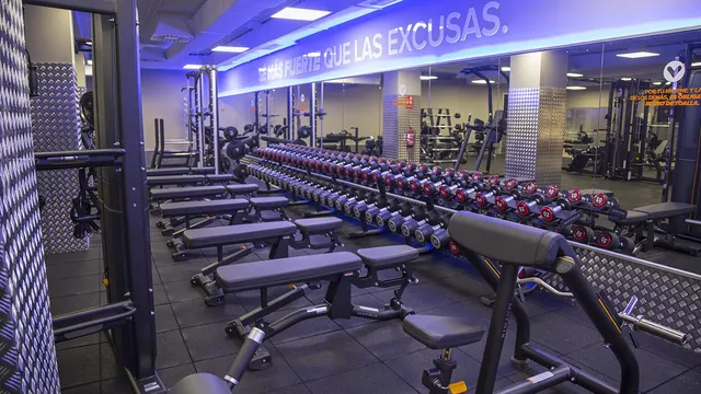 Gimnasio VivaGym Ciudad Universitaria