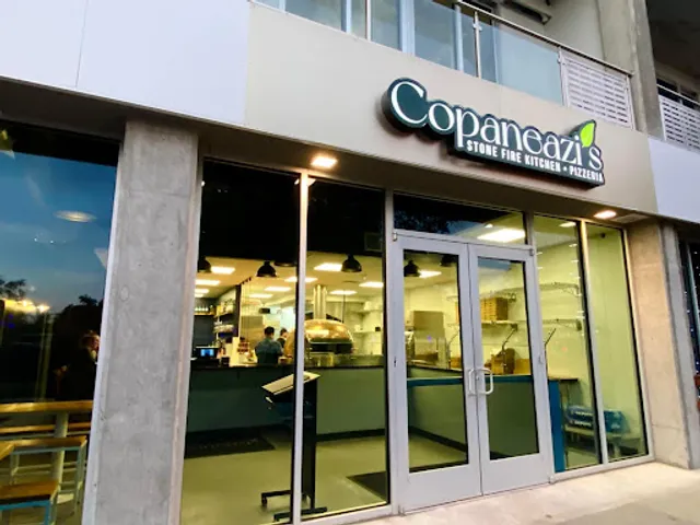 Copaneazi’s Pizzeria Downtown