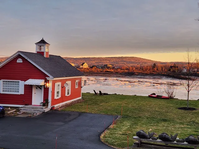 The Little Red Cottage