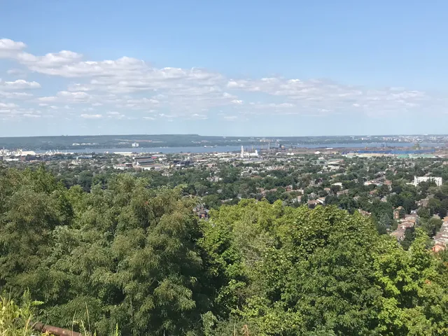 Mountain Brow Lookout Point