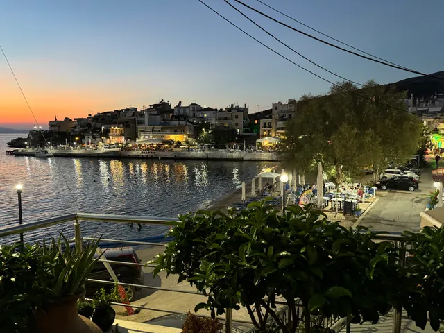 Konstantinou Deluxe Apartments