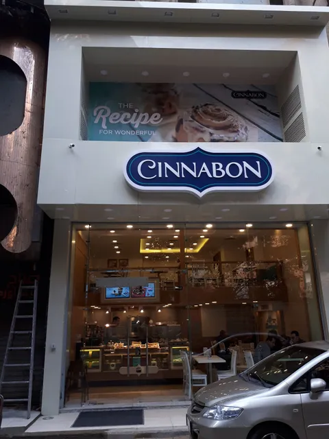 Cinnabon