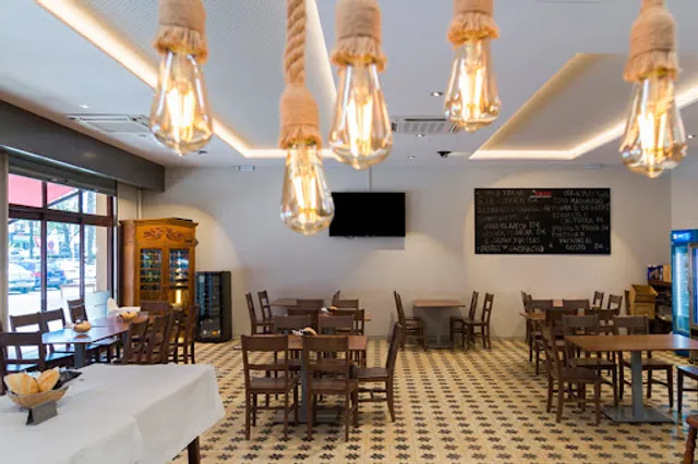 El Malecón Restaurante