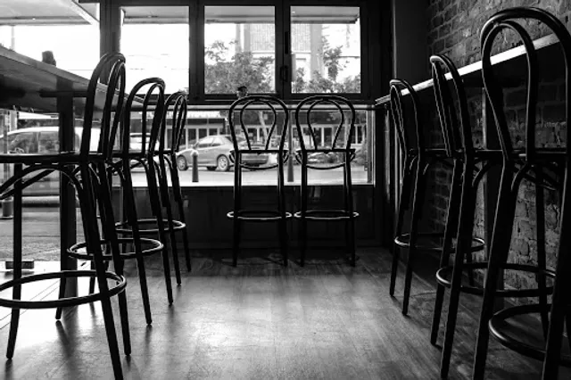 Henry's Bakery Cafe - The Good Choice