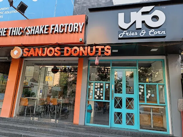 Sanjos Donuts