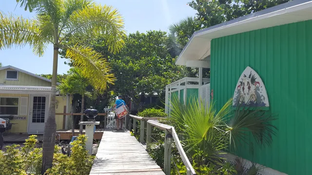 Sea Horse Beach Cottages