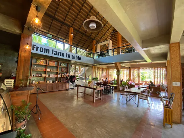 Lee Hu Doichang Coffee