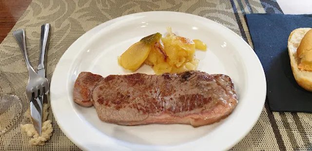 Bar restaurante La Masía