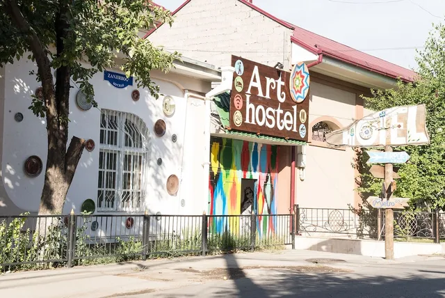 Art Hostel