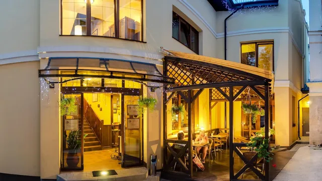 Під Темплем