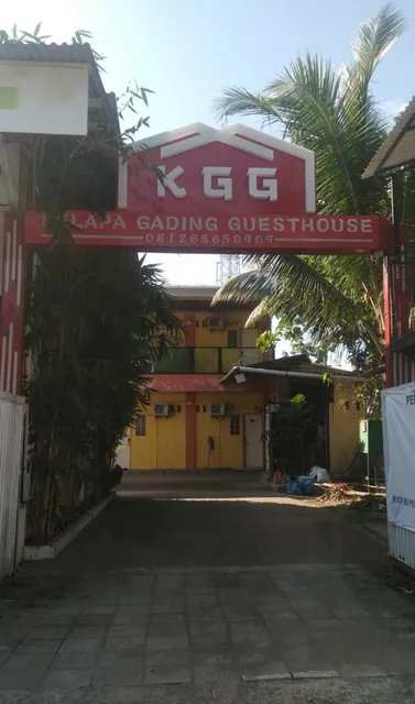 KELAPA GADING GUESTHOUSE