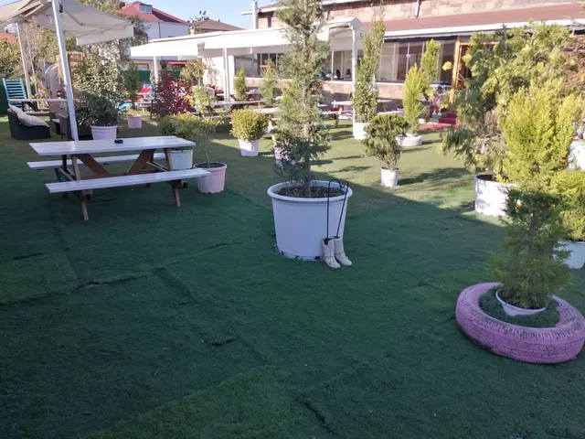 Mahidan mangalbaşı ve kahvaltı