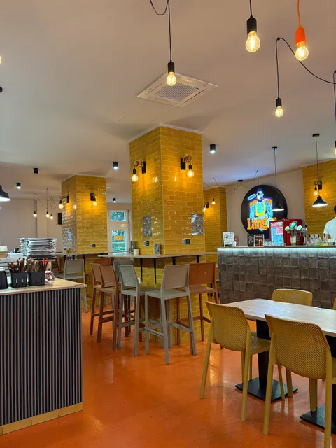 Astoria Lángos Bistro