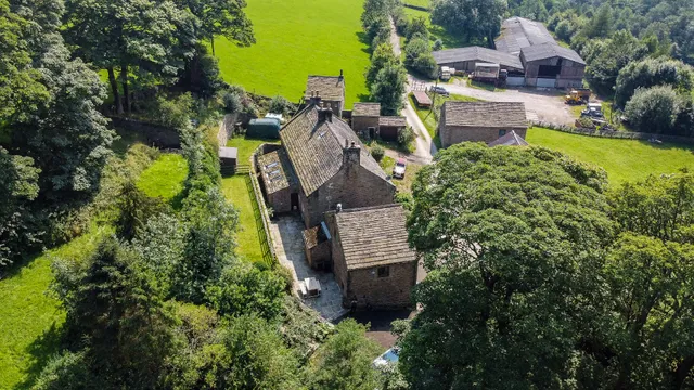 Barn Cottage, Booth farm