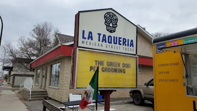 La Taqueria Mexican Street Tacos