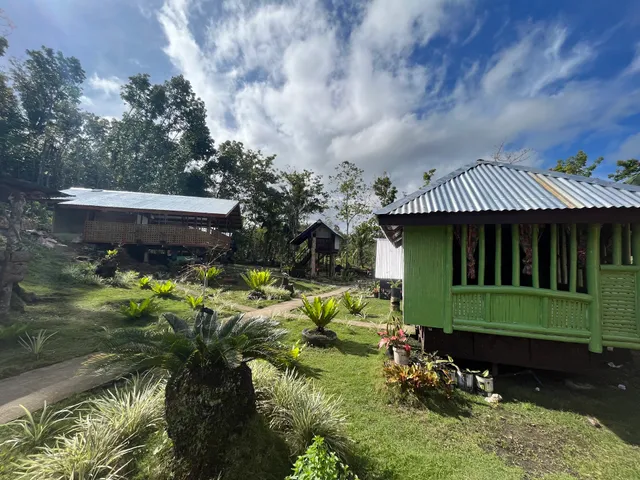 ROCA BACKPACKERS CHALET HAMMOCK HOSTEL HUTS