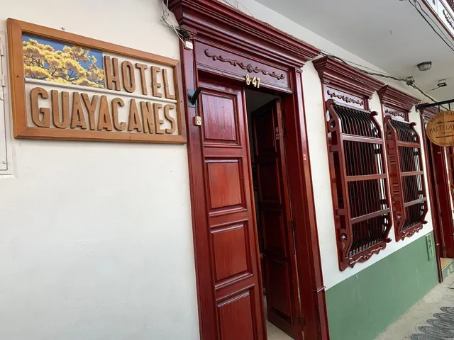 Hotel Guayacanes Jardín