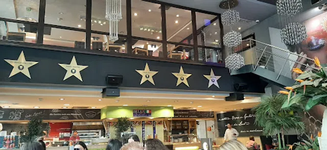 Cafe - Restaurant - Bar Bella