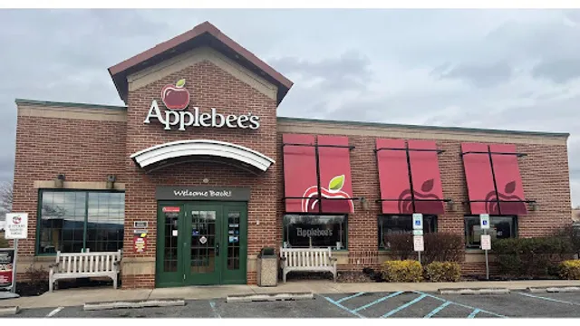 Applebee's Grill + Bar