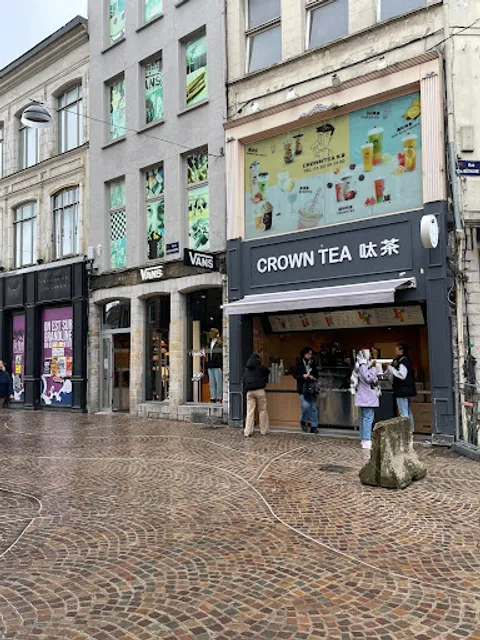 Crowntea République