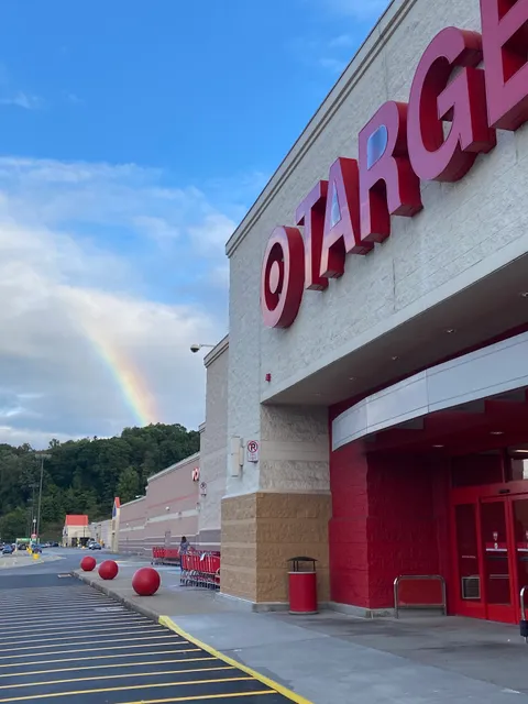 Pine Creek Shopping Center